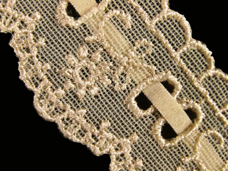 Koronka 2,8cm tiulowa beż