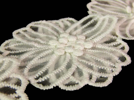 Taśma 6cm ozdobna KWIAT ivory