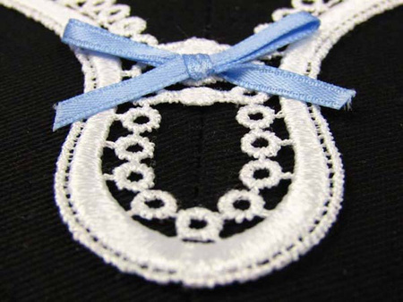 Dekolt gipiurowy biały z kokardką