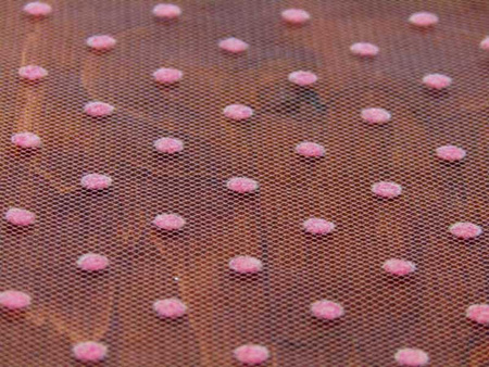 Tiul 150cm średnio sztywny KROPKA róż