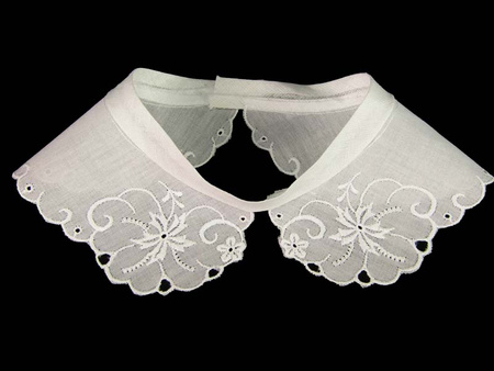 Kołnierzyk BEBE haft bawełna biały