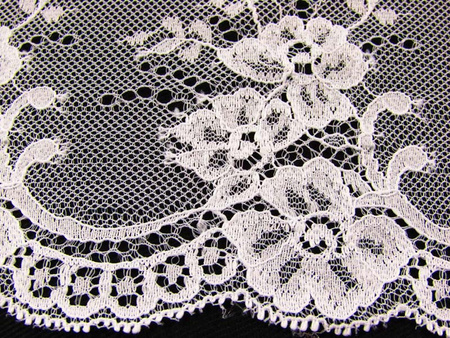 Koronka 11cm stabilna biała