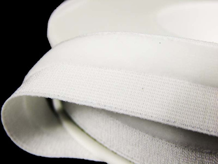 Lamówka 1,6cm elastyczna 1/2 AKSAMITNA biała