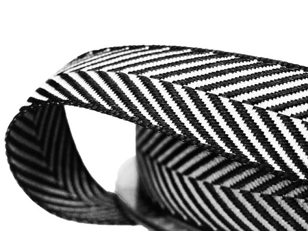 Taśma 16mm tkana HERRINGBONE czarna