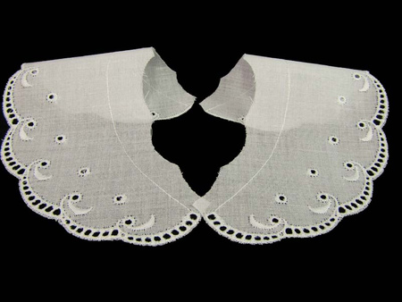 Kołnierzyk BEBE haft bawełna biały