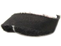 czarny