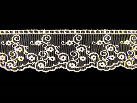 Koronka 4,5cm tiulowa kość słoniowa