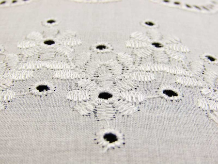 Koronka 135cm bawełniana haft angielski biała