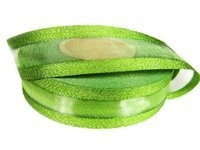 zielony pistacja