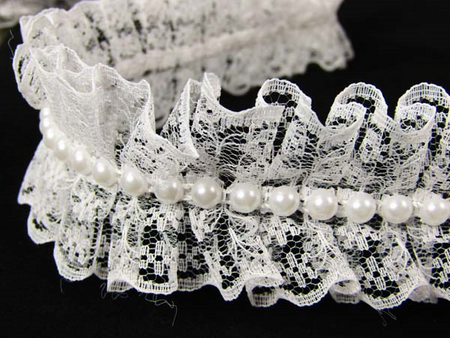 Taśma 4cm plisa koronka & perła biała
