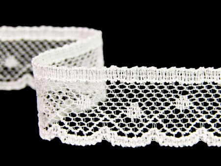 Koronka 1,5cm elastyczna biała