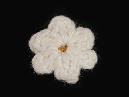 Kwiatki 2cm różne kolory