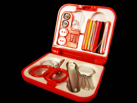 Przybornik krawiecki czerwony