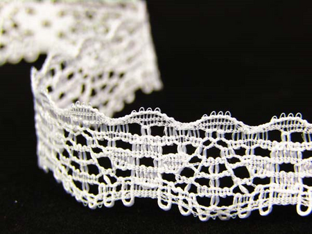 Koronka 1cm stabilna biała