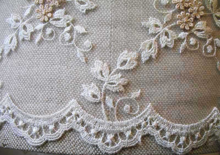 Koronka 95cm tiulowa haft ivory