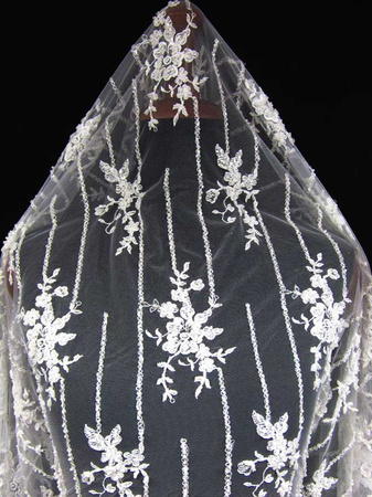 Koronka 140cm tiulowa haft & koralik biała