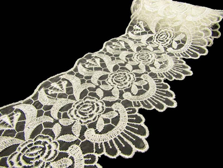 Koronka 12cm organtyna ivory