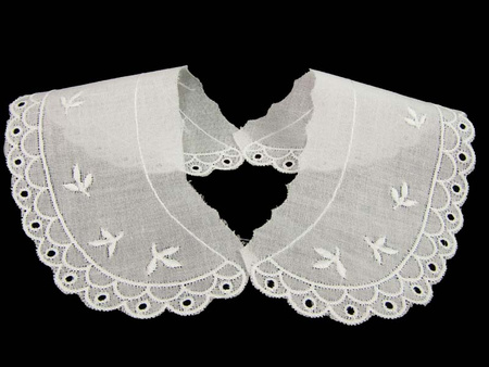 Kołnierzyk BEBE haft bawełna biały