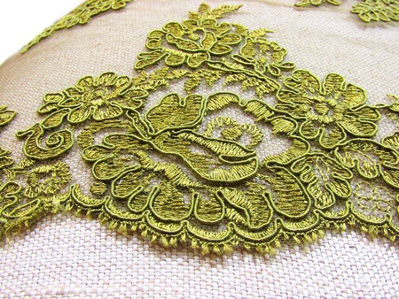 Koronka 140cm tiulowa haft z koderem oliwka
