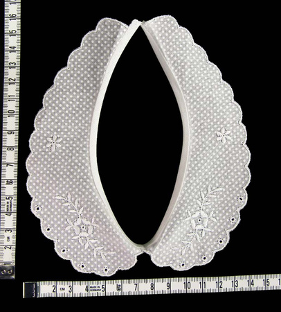 Kołnierzyk BEBE haft bawełna biały