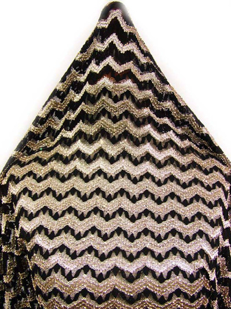 Koronka 145cm elastyczna czarno-złota