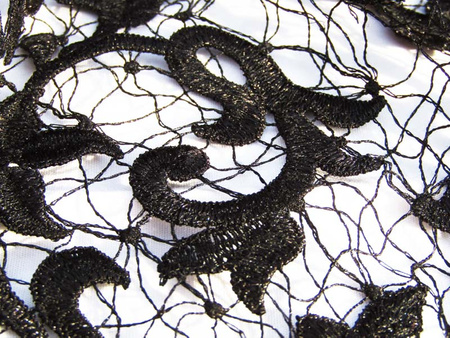 Koronka gipiurowa czarna