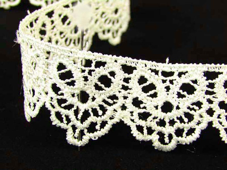 Koronka 3,5cm gipiurowa ecru