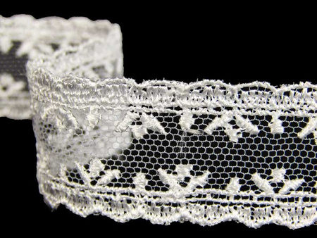 Wstawka 2cm tiulowa biała