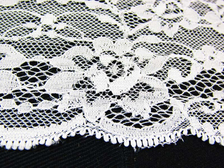 Koronka 8,5cm stabilna biała