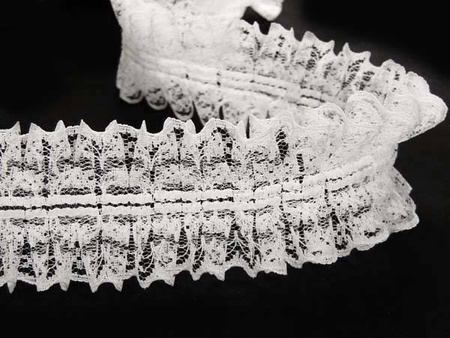 Taśma 4,5cm PLISA koronka biała