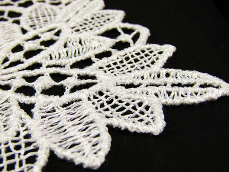 Kołnierzyk damski gipiura biały