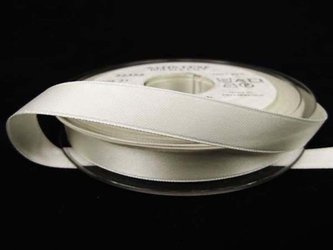 Wstążka 10mm atłas kość słoniowa