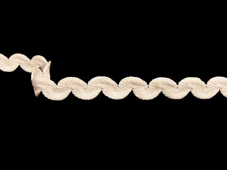 Taśma 8mm zygzak elastyczna ivory