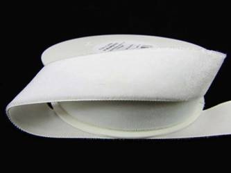 Aksamitka 25mm biała