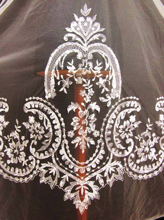 Koronka 150cm tiulowa haft & koralik ivory