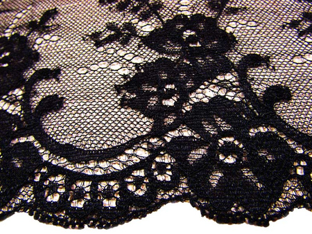 Koronka 10,5cm stabilna czarna
