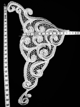 Kołnierzyk damski gipiura biały