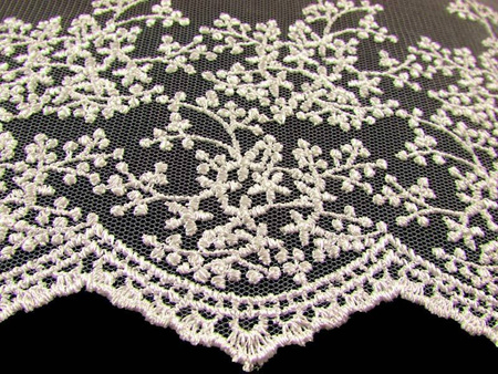 Koronka 16cm tiulowa ivory