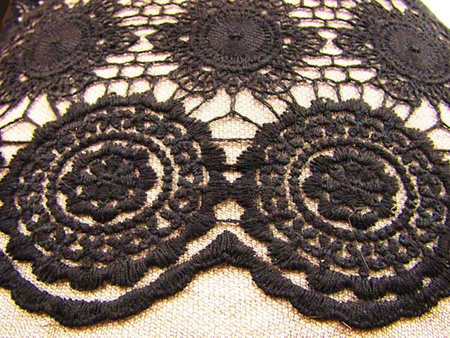 Koronka 130cm bawełniana na tiulu czarna