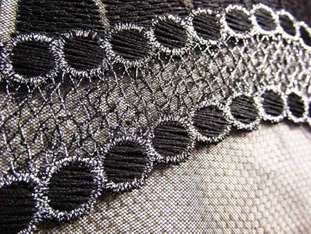 Koronka 140cm tiulowa haft czarna