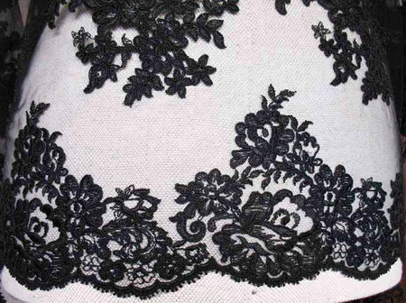 Koronka 140cm tiulowa haft koder czarna