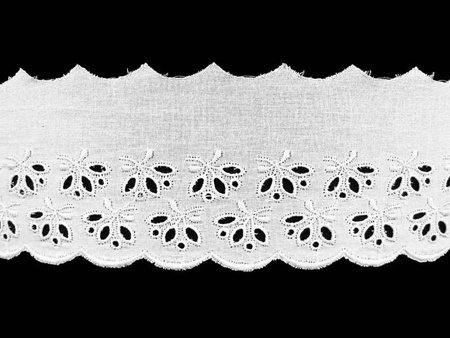 Koronka 7,5cm haft angielski biała