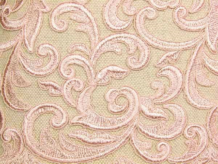 Koronka tiulowa róż