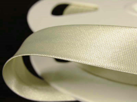 Lamówka 1,5cm atłasowa jasny beż