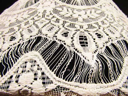 Koronka 140cm bawełniano-poliesterowa ecru