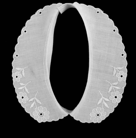 Kołnierzyk BEBE haft bawełna biały