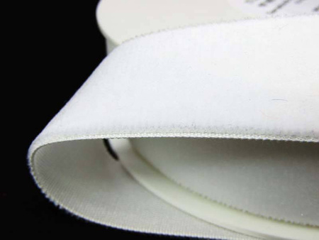 Aksamitka 25mm biała