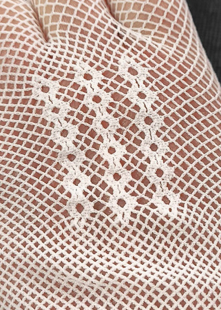 Rękawiczka kabaretka dziecięca biała