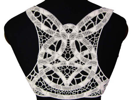 Aplikacja gipiurowa biała