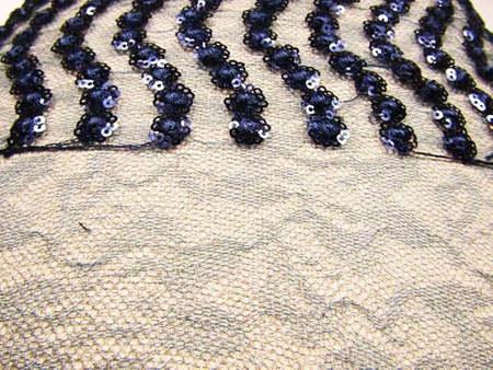 Koronka tiulowa z cekinem granat